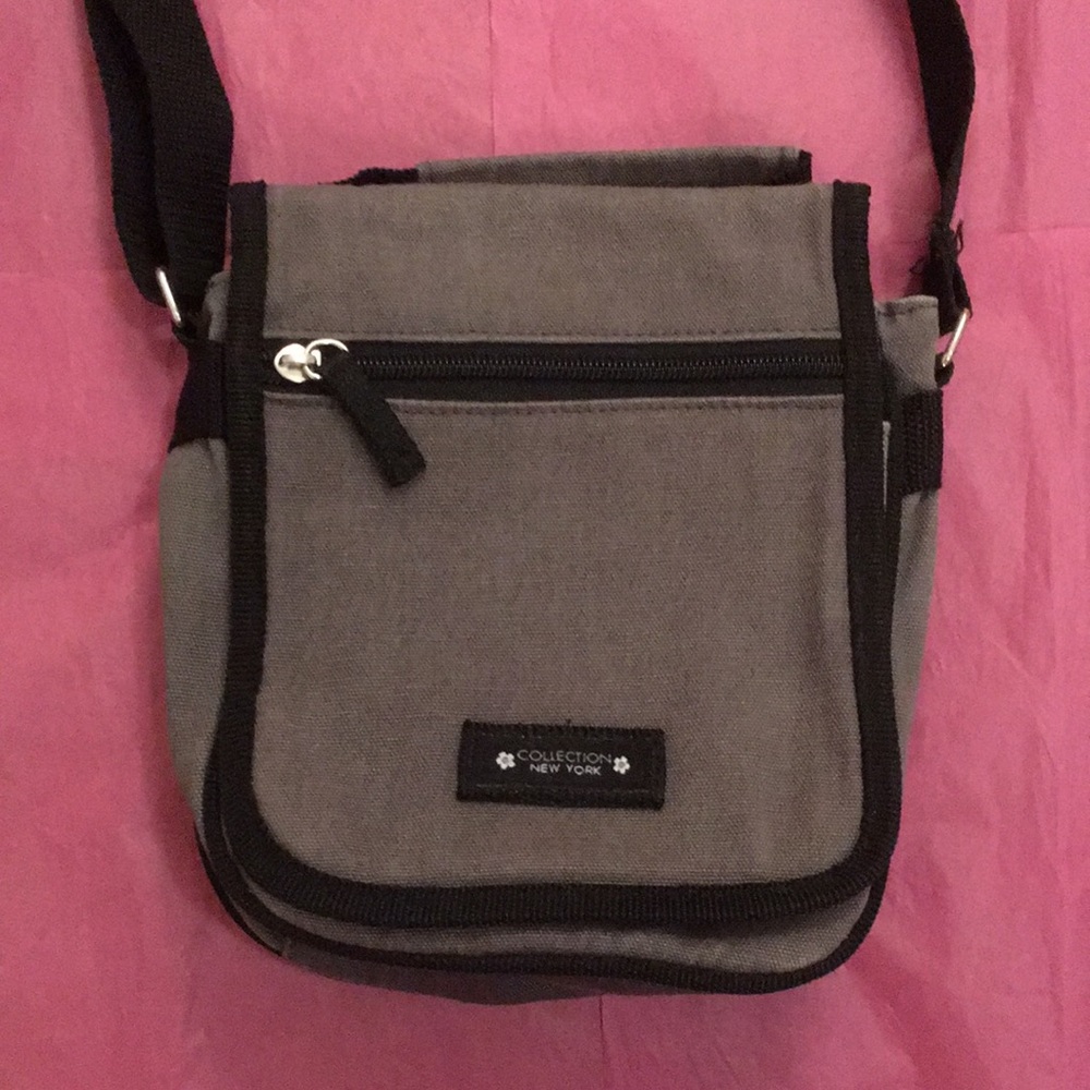 Collection New York Messenger Crossbody Bag Purse